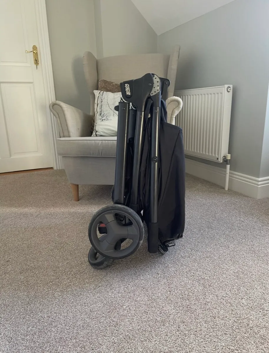 Mamas and Papas Armadillo Pushchair - Image 3