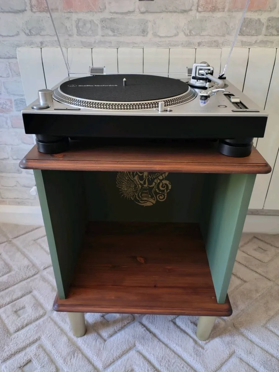 Cabinet - Image 2