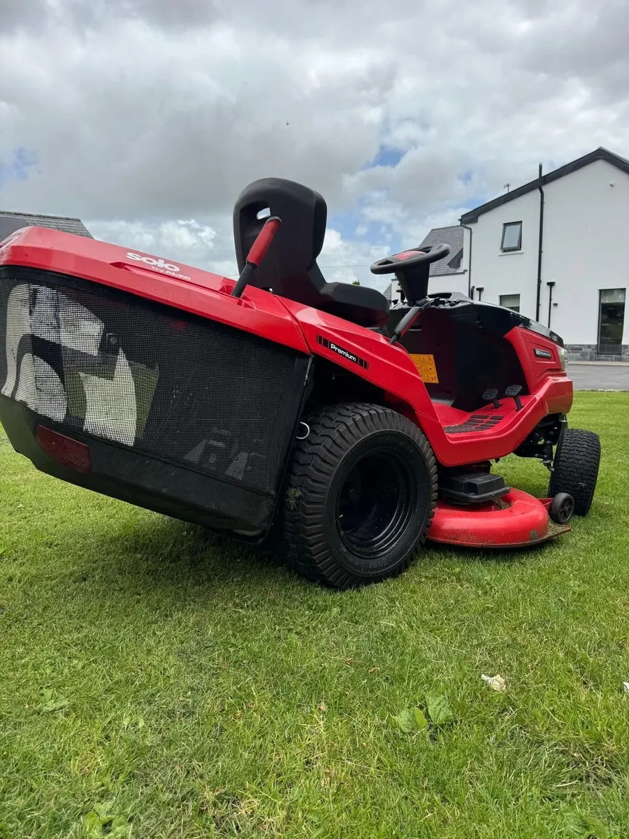 Solo by ALKO Ride-on lawnmower 23Hp 48" Deck with - Image 4