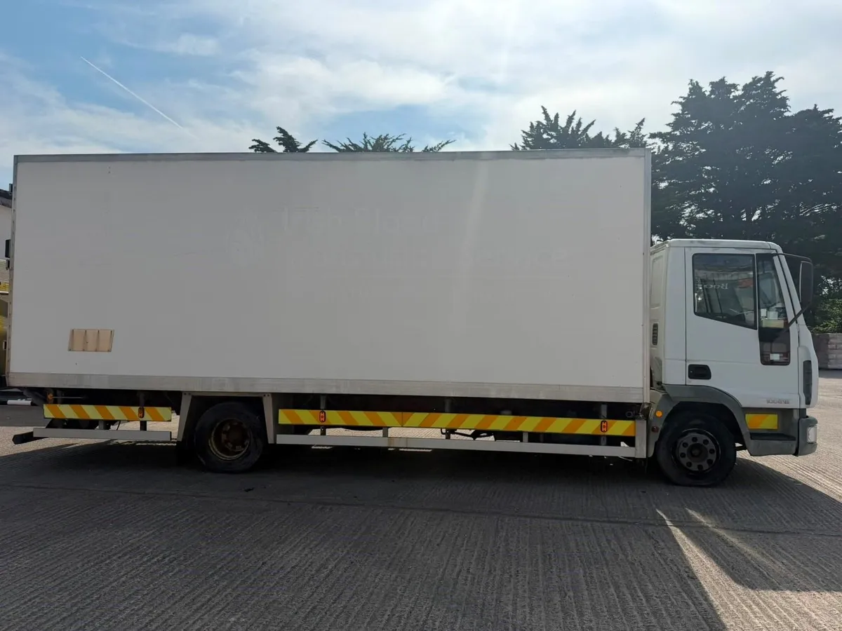 Iveco 2005 - Image 1
