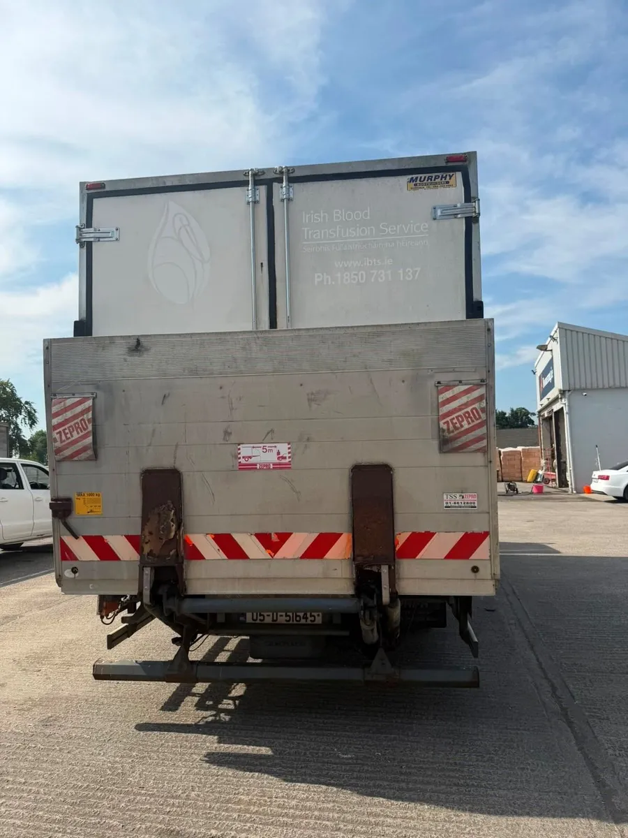 Iveco 2005 - Image 4