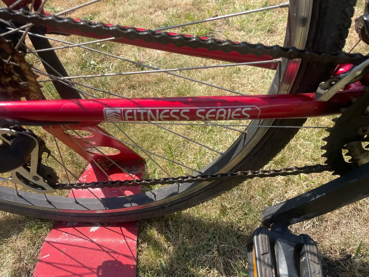 GT Legacy- 21” frame - 28” wheels €130 - Image 2