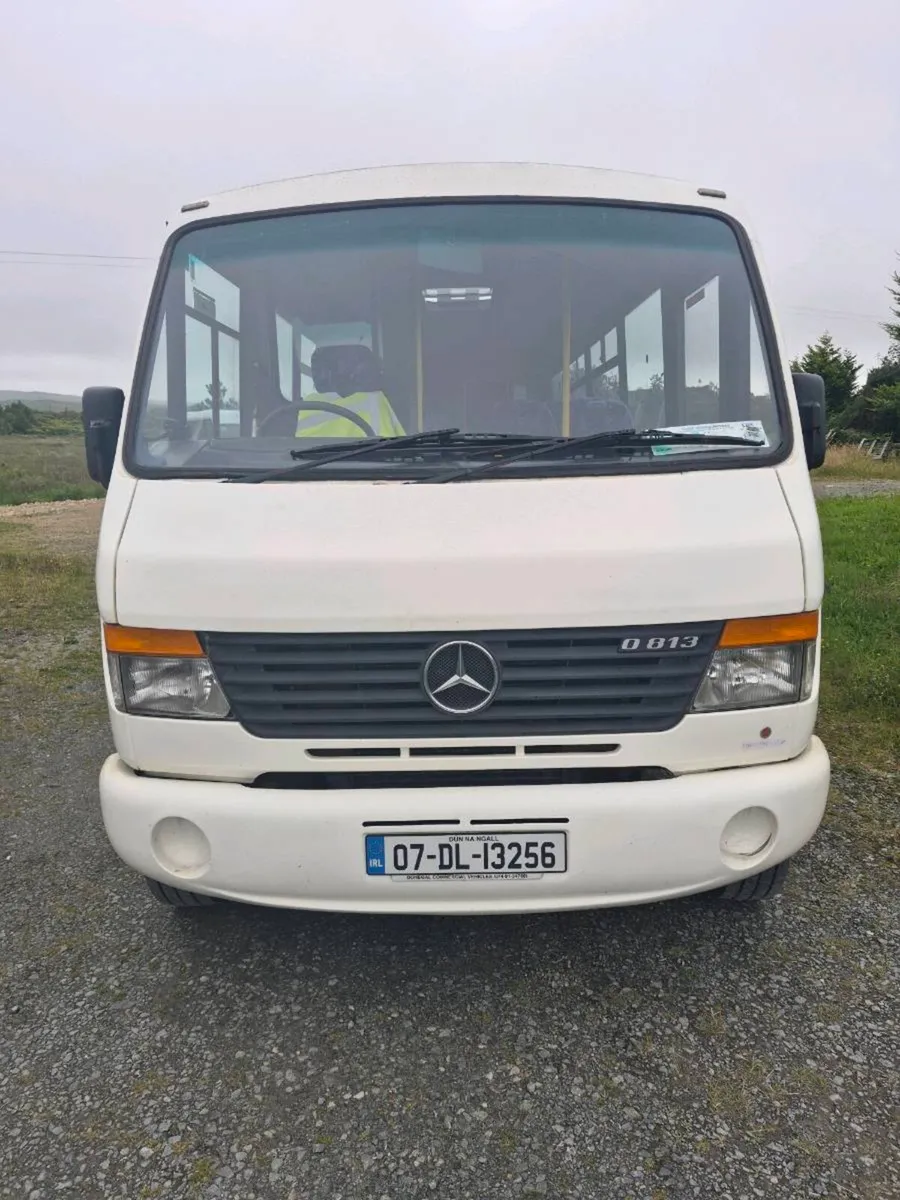 Mercedes 813 34str - Image 1