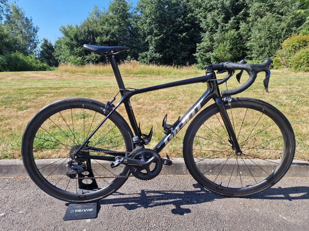 Giant TCR - Image 1
