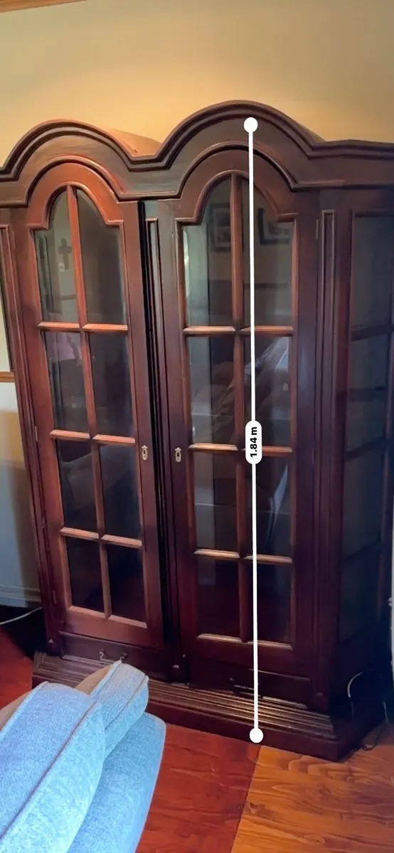 China cabinet - Image 2