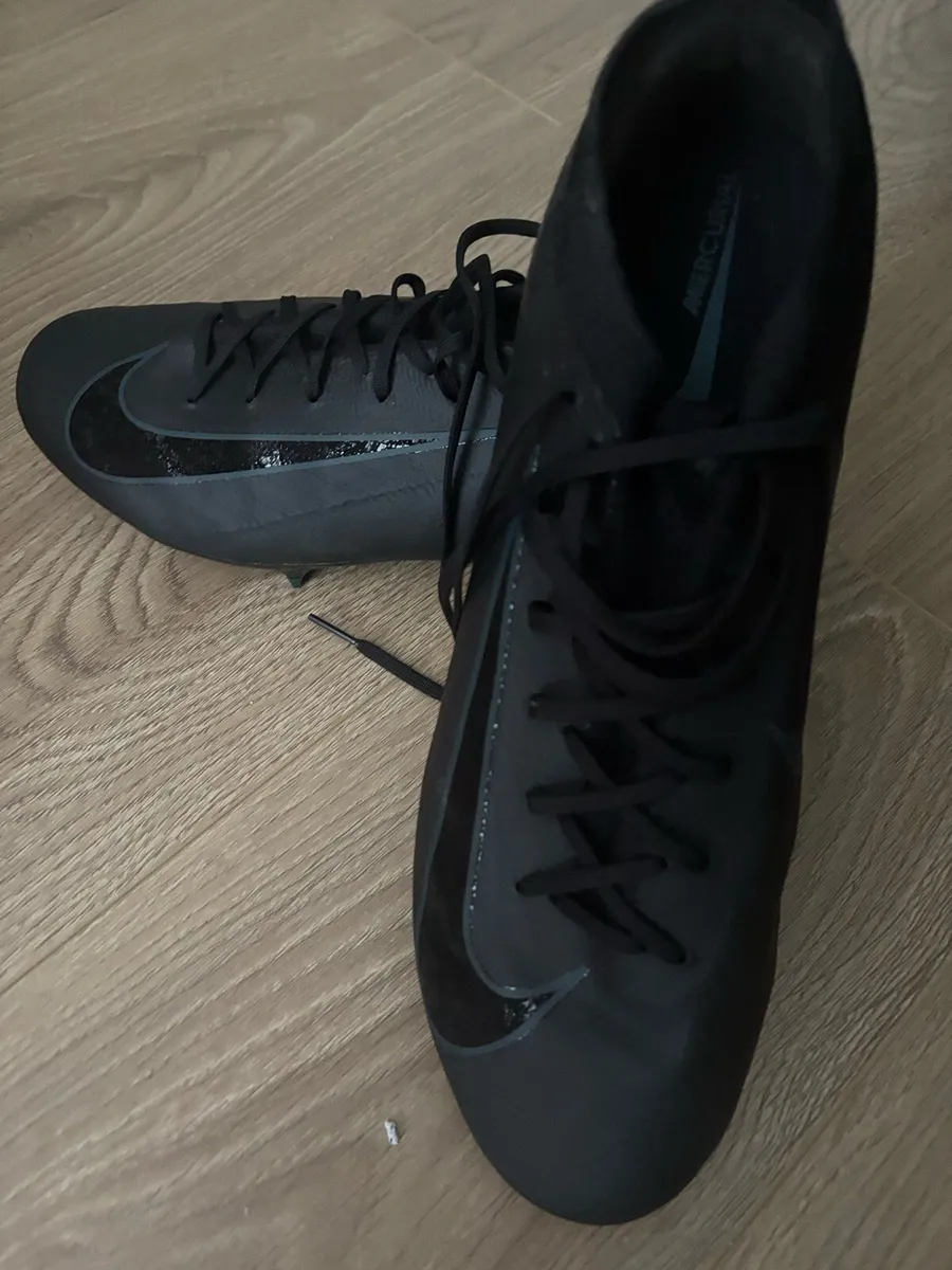 Nike Tiempo UK11 new boots - Image 1