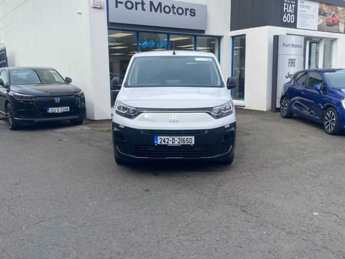 Fiat Doblo SWB 1.5TD 100HP 650KG PayLoad - Image 3