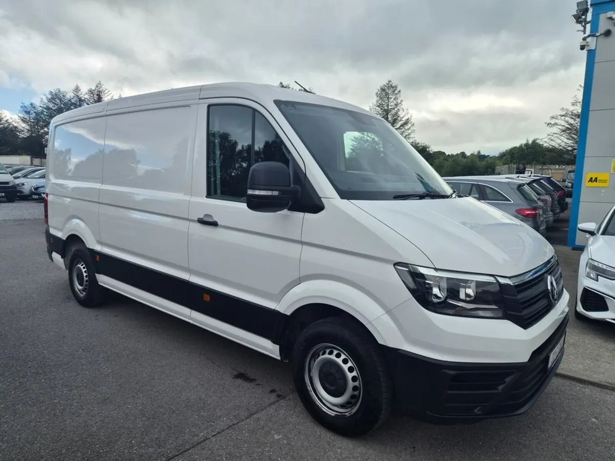 Volkswagen Crafter 30 MWB 140HP M6F 5DR - Image 2