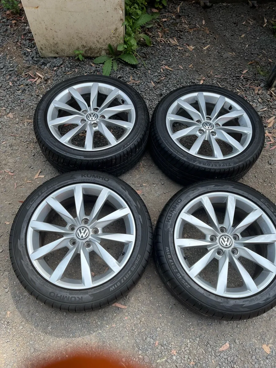 17’ Genuine VW GOLF CADDY 5x112 alloy wheels - Image 1