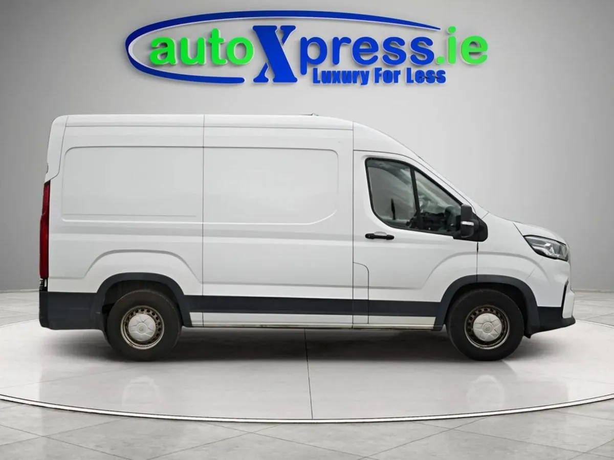 Maxus DELIVER 9 €14995 plus VAT 2.0 BASE MH P/V - Image 3
