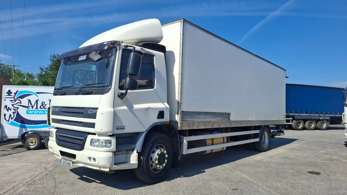 2014 Daf 65 250 Box Truck - Image 3