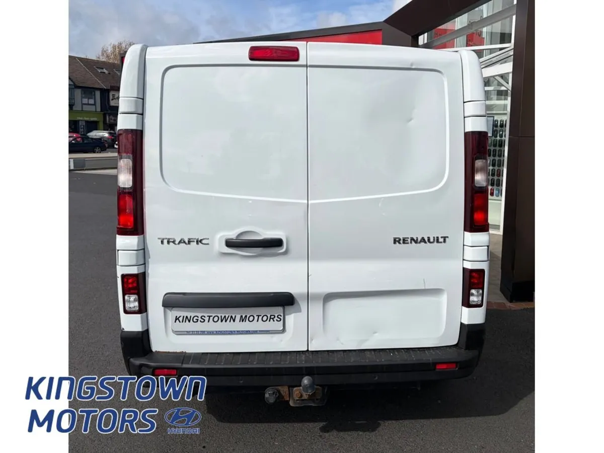 Renault Trafic LL30 Blue DCI 130 Business+ PA - Image 4