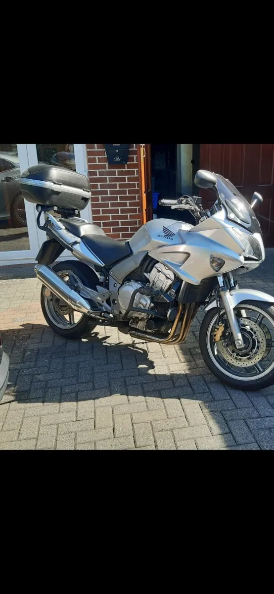 Honda   2006 cbf1000A - Image 2