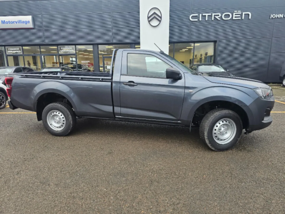 Isuzu D-Max SINGLE CAB - Image 1