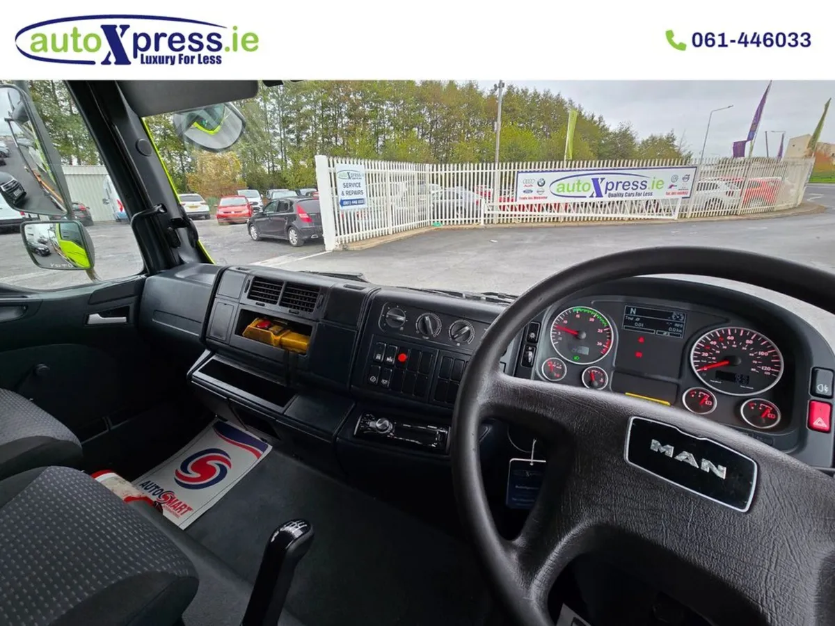 Man TGL 7.5 Tone 4.6 Diesel RECOVERY TRUCK - Image 2