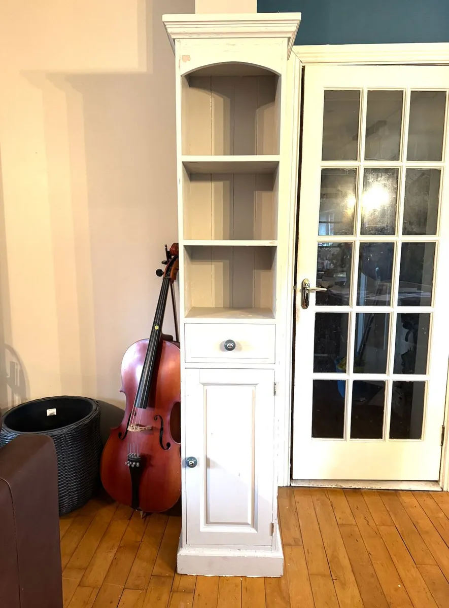 Furniture (5 Items) - Image 2