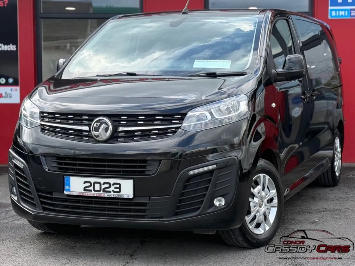 Vauxhall Vivaro L1H1 F2700 SPORTIVE S/S // 1 OWNER - Image 1
