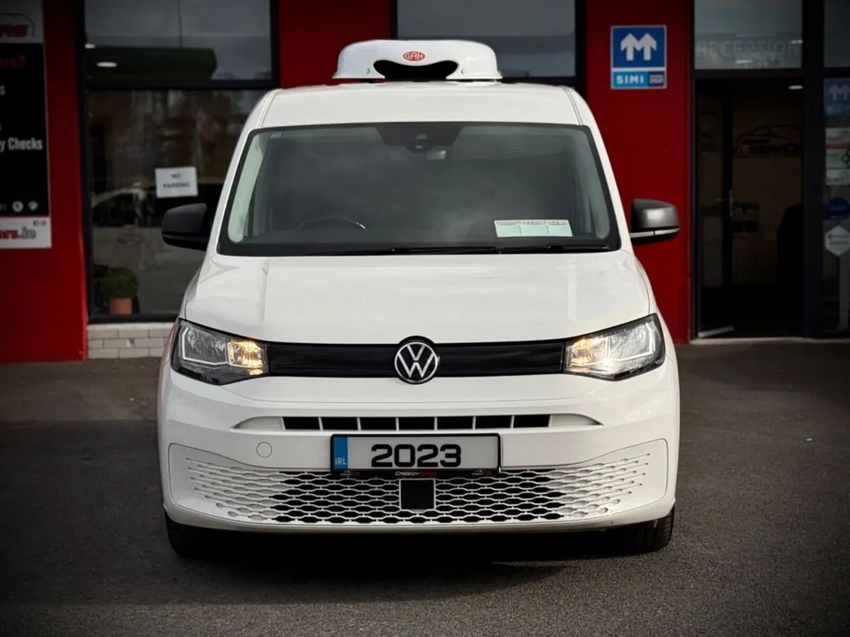 Volkswagen Caddy C20 TDI COMMERCE PLUS // FRIDGE V - Image 2