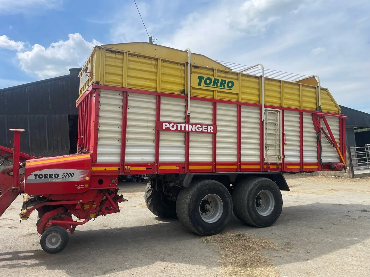Pottinger 5700 silage wagon - Image 2