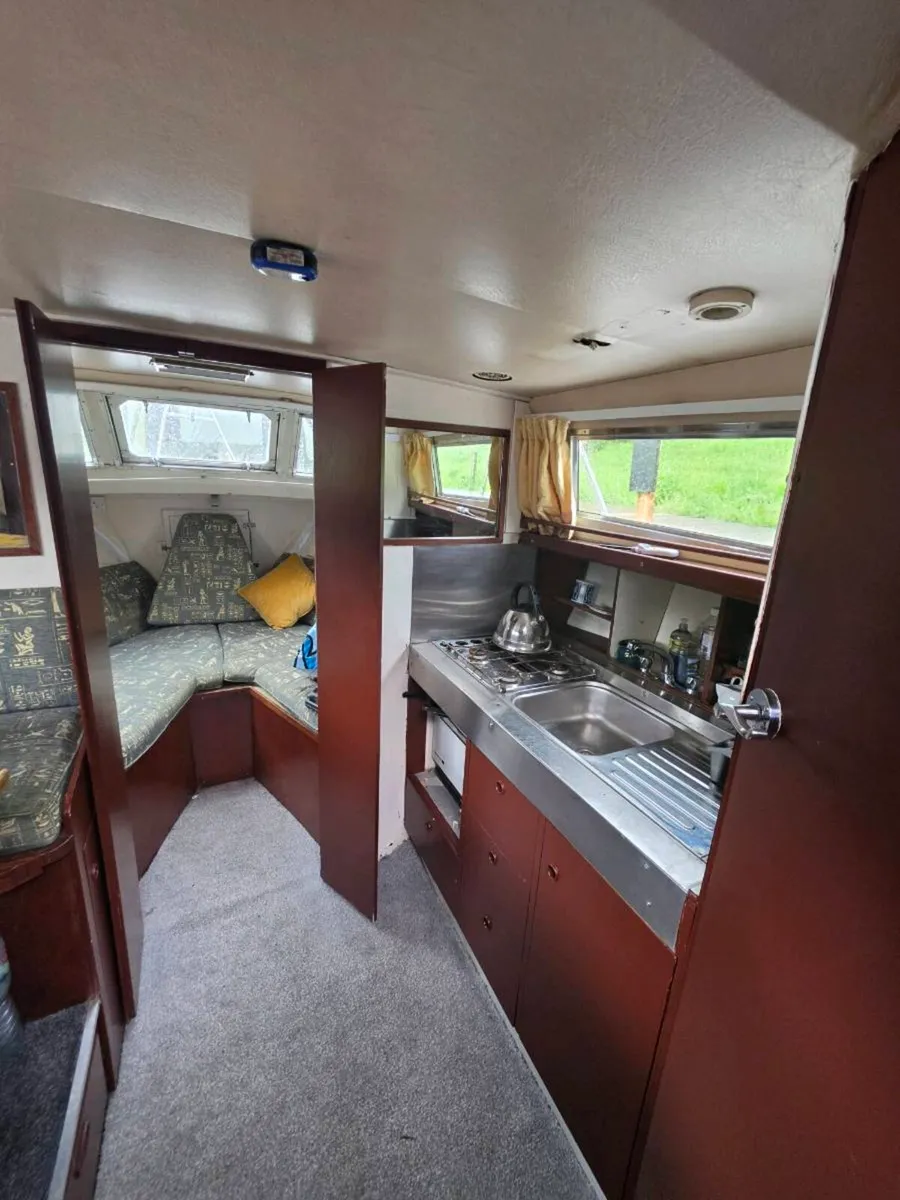 Birchwood 29 boat - Image 4