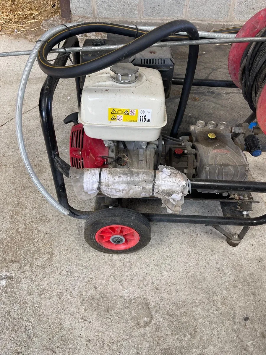 Power washer - Image 1