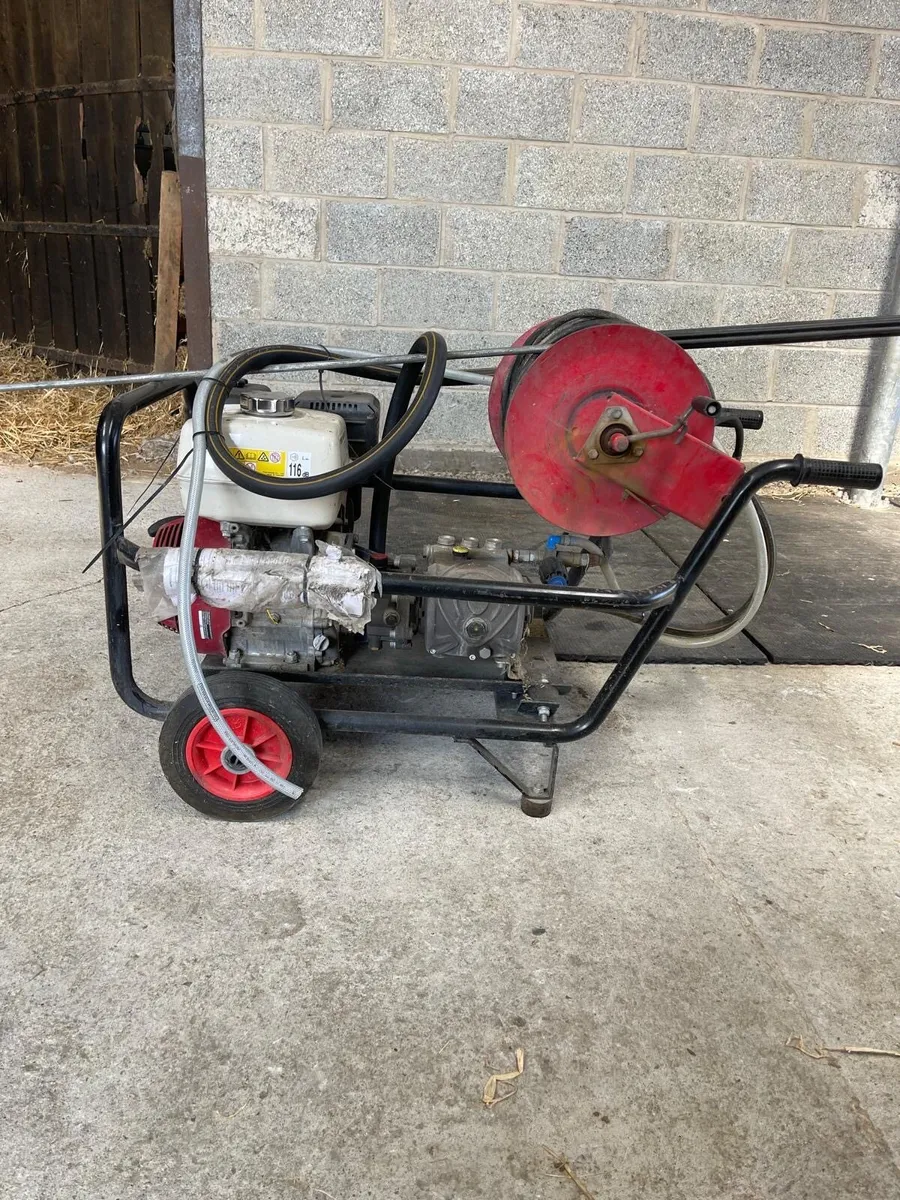 Power washer - Image 2