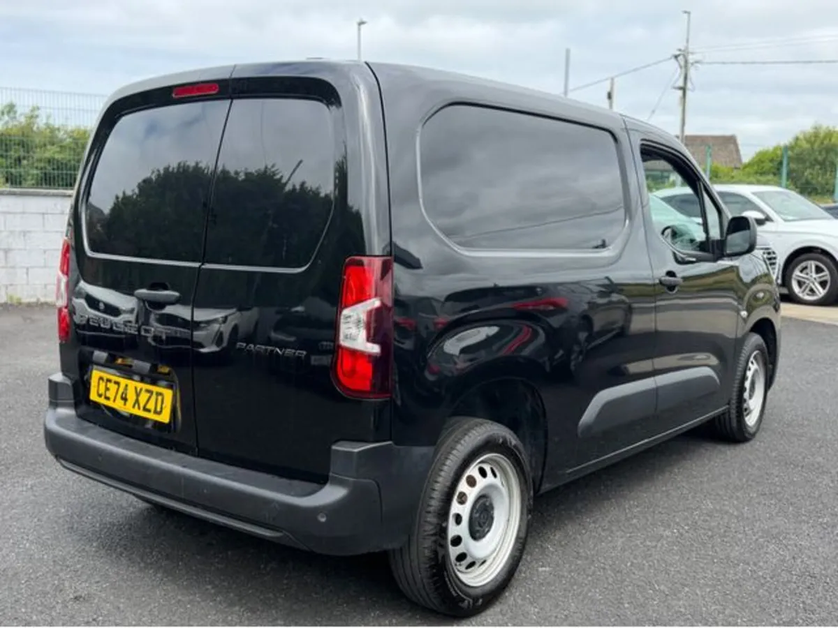 Peugeot Partner BLUEHDI PROFESSIONAL L1 - Image 4