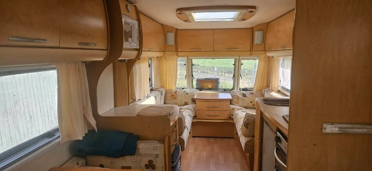 Bailey Senator 6-Berth Caravan - Image 1