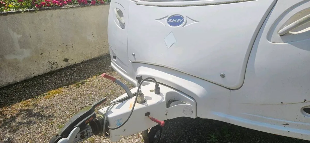 Bailey Senator 6-Berth Caravan - Image 3