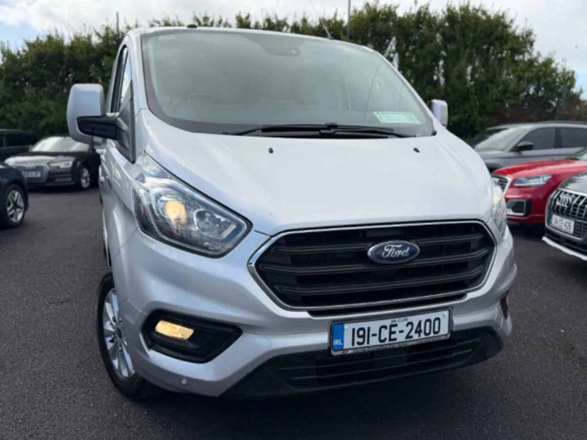 Ford Transit Custom 300 Limited - Image 2
