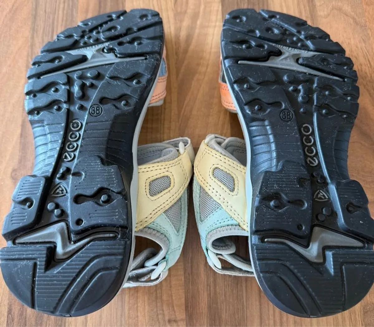 Pink / grey / white ecco sandles - Image 2