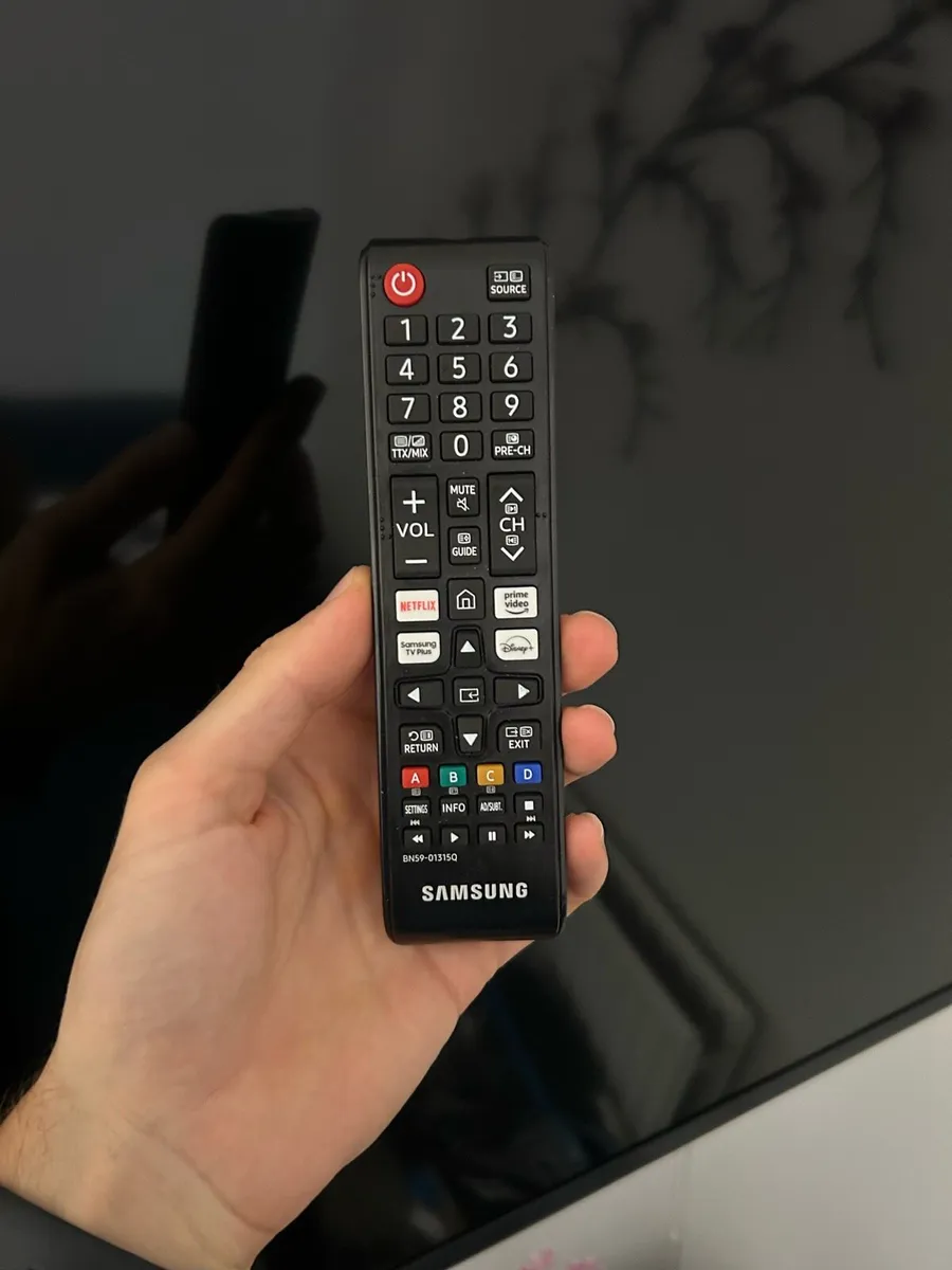50” Samsung Crystal UHD 4K Smart TV - Image 4