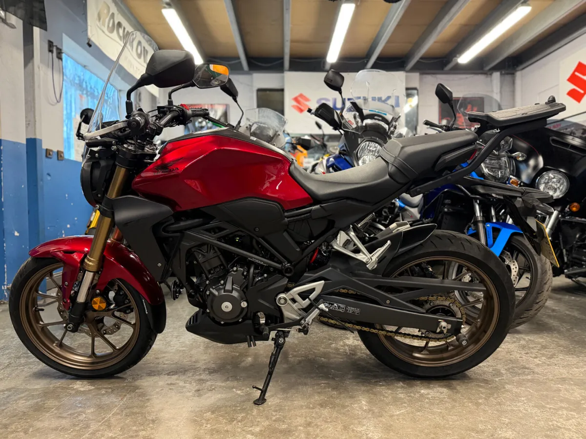 2024 HONDA CB300R - Image 4