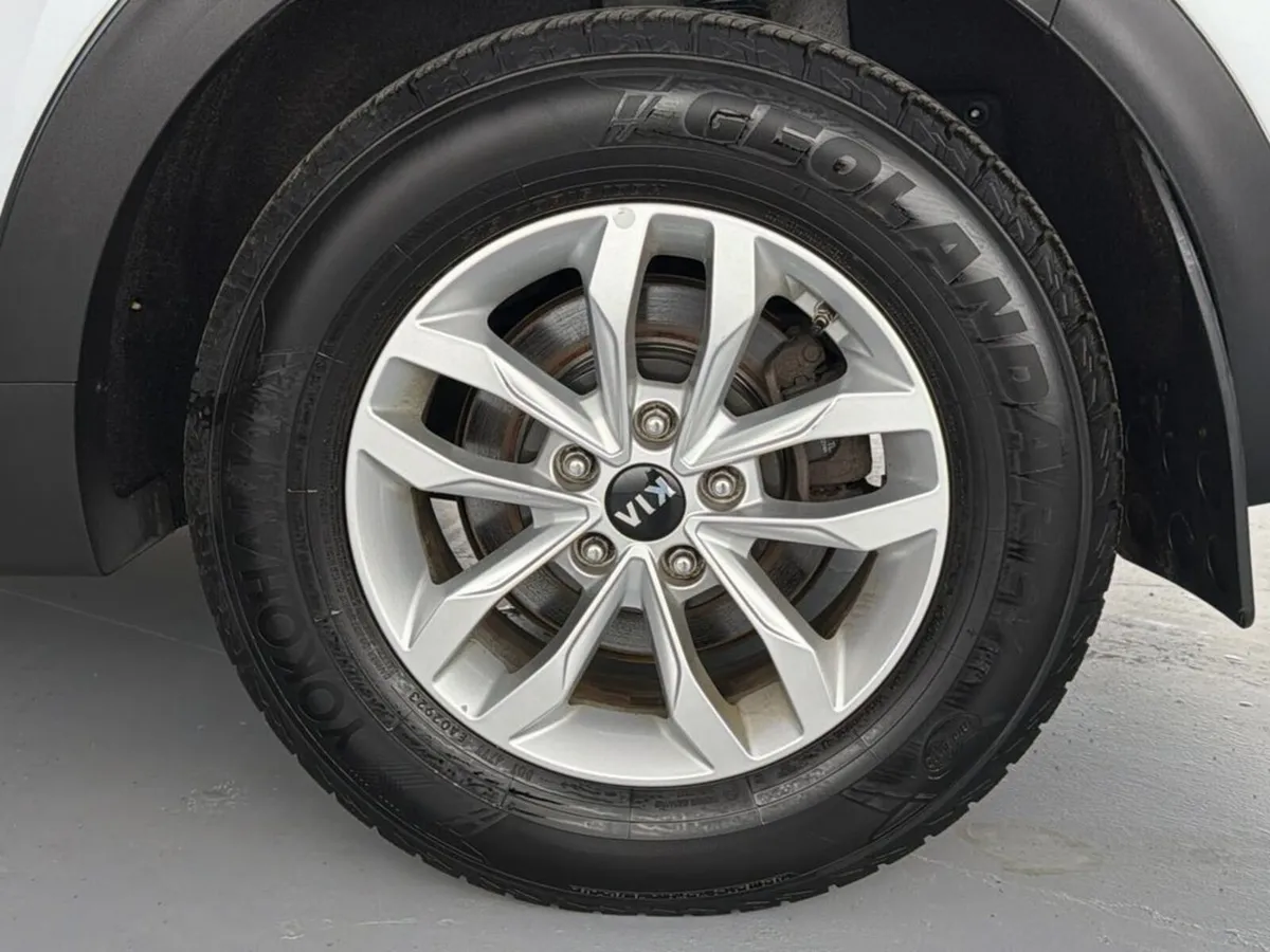 Kia Sportage K2 HP Commercial 5DR - Image 3