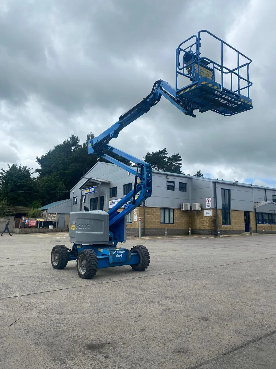 2016 GENIE Z45 / 25J 51FT DIESEL ARTIC BOOM LIFT - Image 1