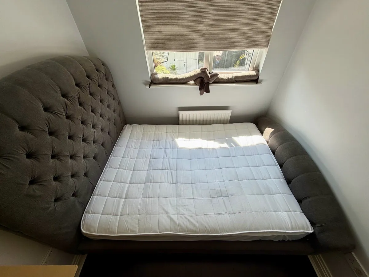 King Size Bed - Image 1