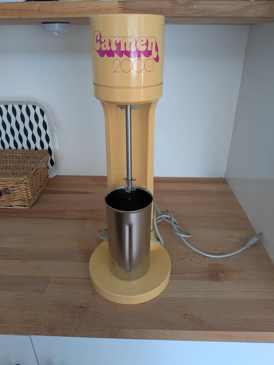 vintage 1970s Carmen 2000 milkshake maker - Image 4