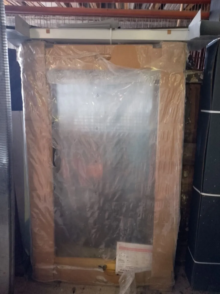 Velux roof window 37"x63"