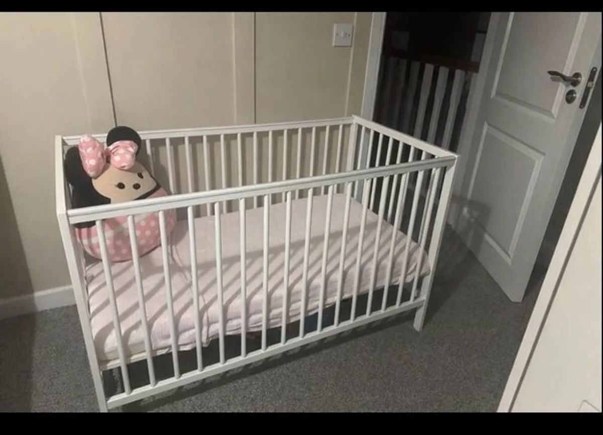 Cot - Image 2