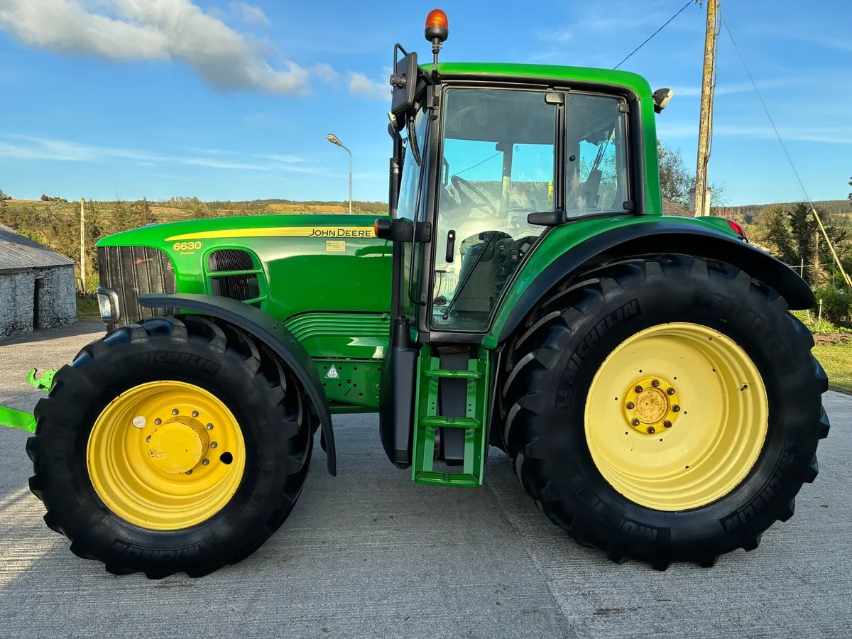 John Deere 6630 - Image 4