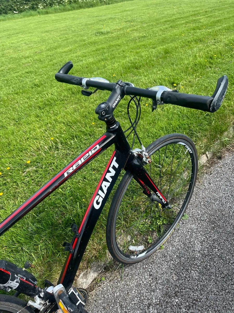 Bike Giant Rapid 3 M road bike - Image 3