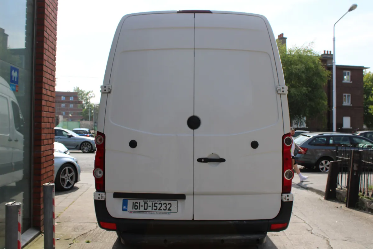 VW CRAFTER 2.0L 6SPD LONG WHEEL BASE - HIGH ROOF - Image 4