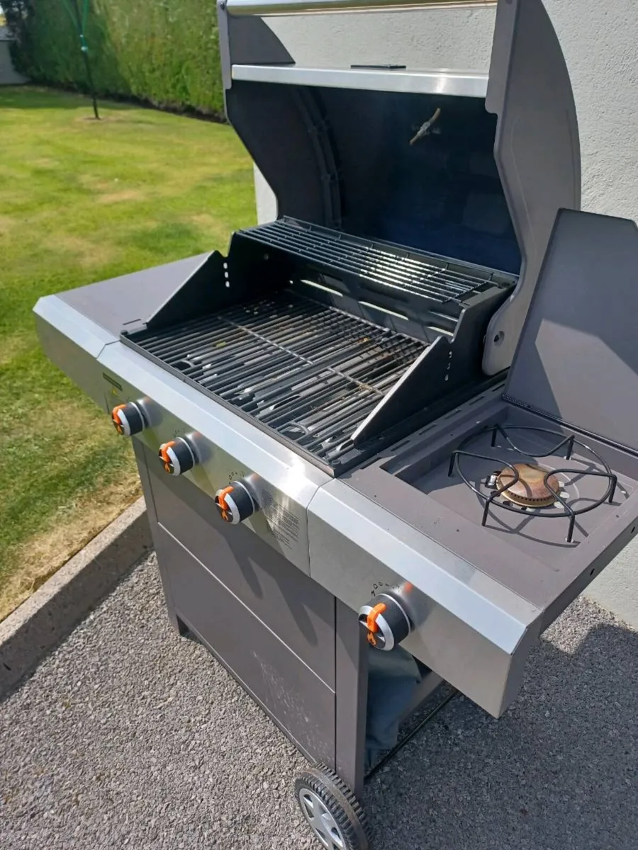 Barbecue - Image 2