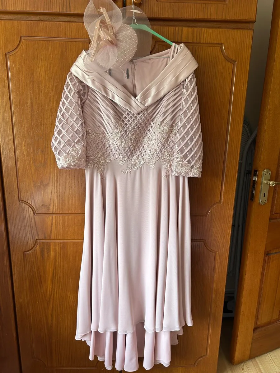 Mother of the Bride Outfit - Image 1