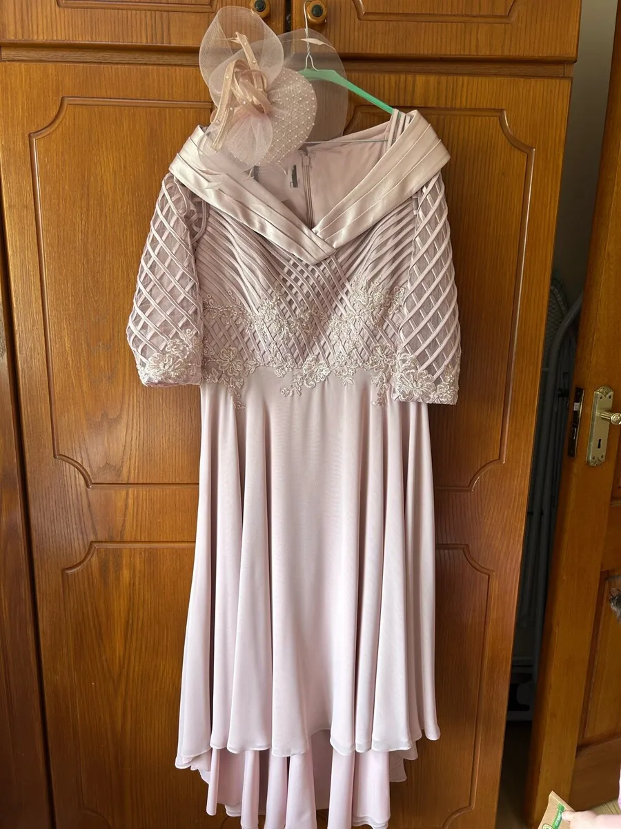 Mother of the Bride Outfit - Image 2