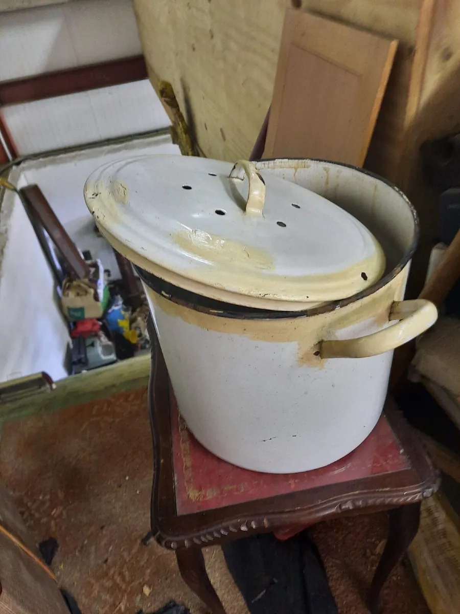 Vintage enamel bread bin
