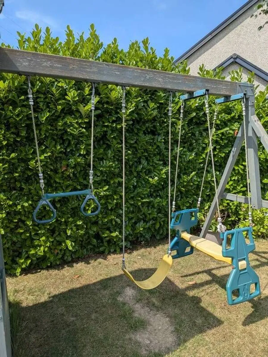 swing set with tub slide and climbing wall - Image 4