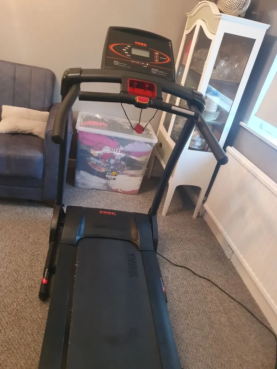 Treadmill - Image 3