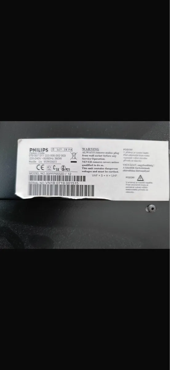 Phillips 50 inch plasma tv + wall mounts + remote - Image 4