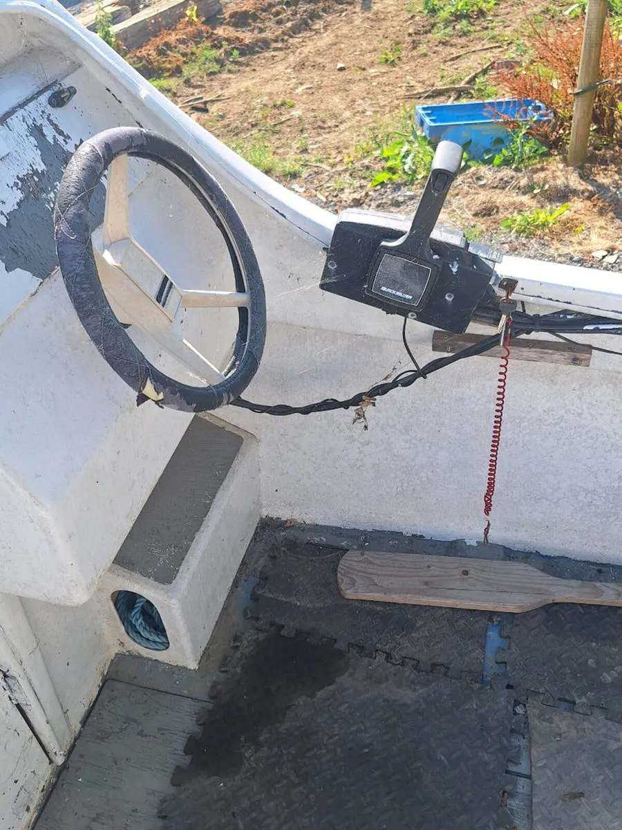 Fishing Boat - Image 4